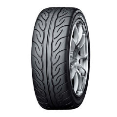 Neumático YOKOHAMA ADVAN NEOVA AD08 215/45R17 87 W